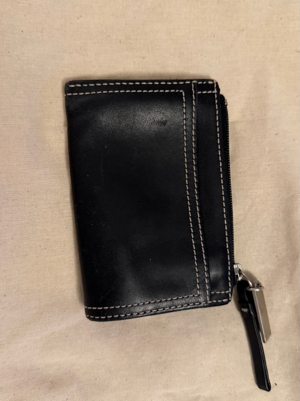 Coach Black Leather Zip Card Wallet with Contrast Stitching